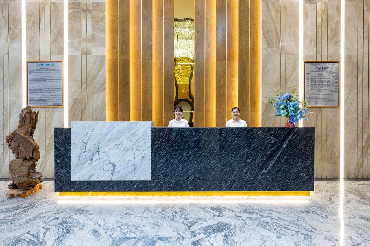 מלון Miracle Luxury נה טראנג מראה חיצוני תמונה