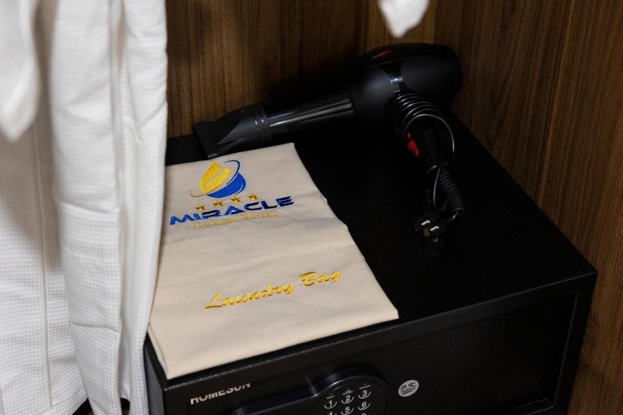 מלון Miracle Luxury נה טראנג מראה חיצוני תמונה